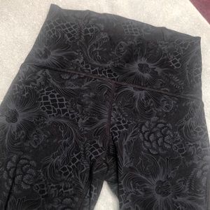 Lululemon leggings